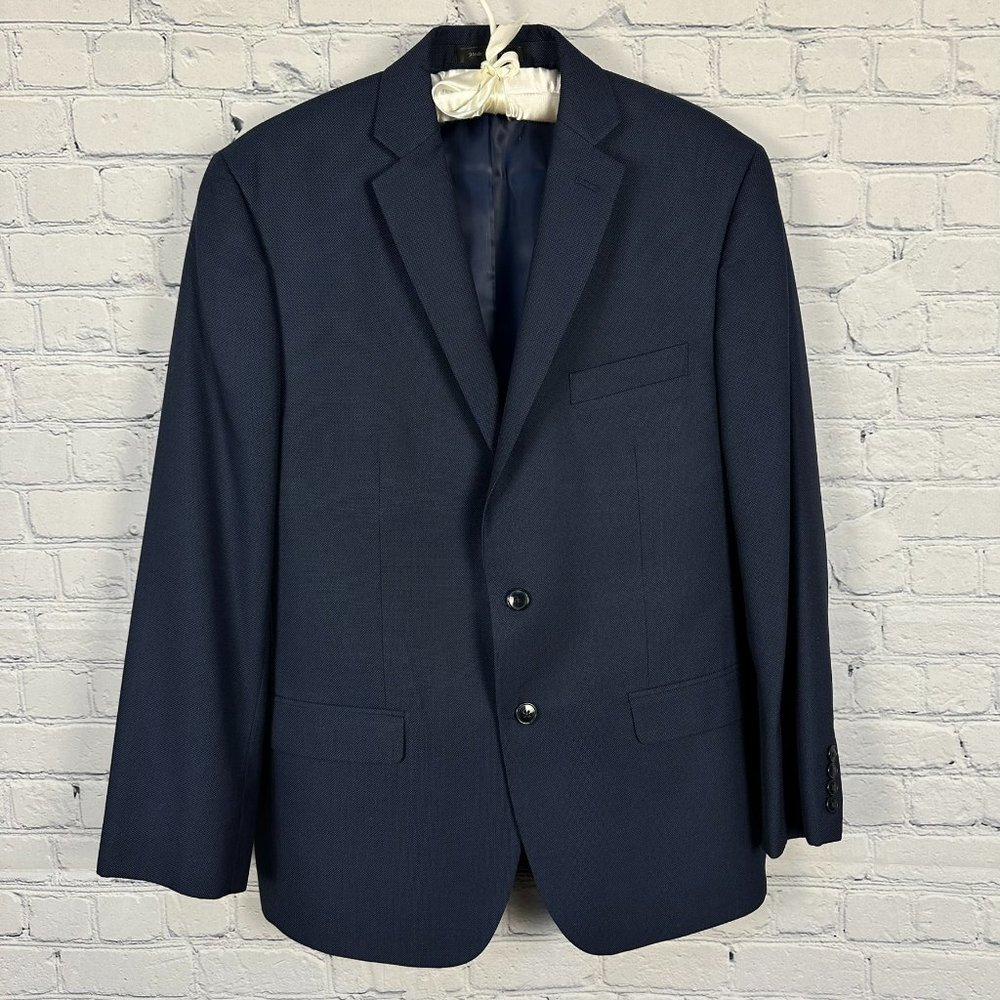 Van Heusen Poly Blend 2 Button Blazer,‎ Size 42R, Dark Blue Birdseye Pattern